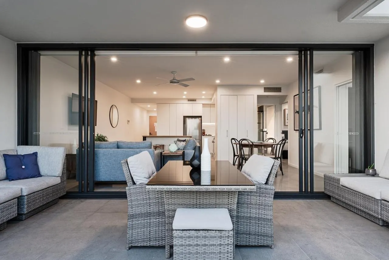 Allure Mooloolaba 0*,  Australia