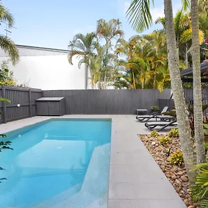 Apartment Affordable Pet Friendly Escape, Noosa Heads